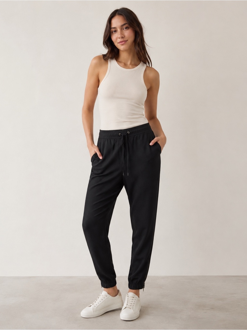 LOFT Black Lyocell Modal Blend Pull-On Jogger Pants Women’s Medium Ankle Zip
